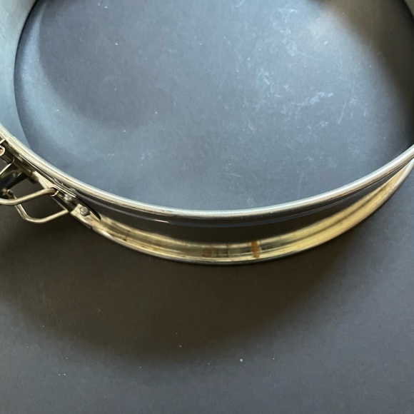 Vintage Springform Bundt Pan - Picture 11 of 11